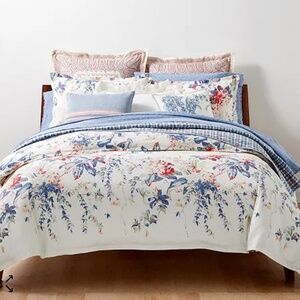 Ralph Lauren Veronique Collection, Full/Queen Duvet with Standard and King Shams
